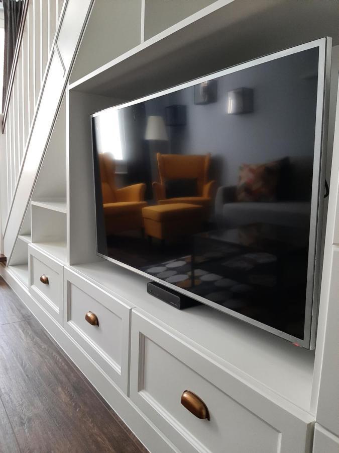 Newone Apartman Sopron Exterior photo